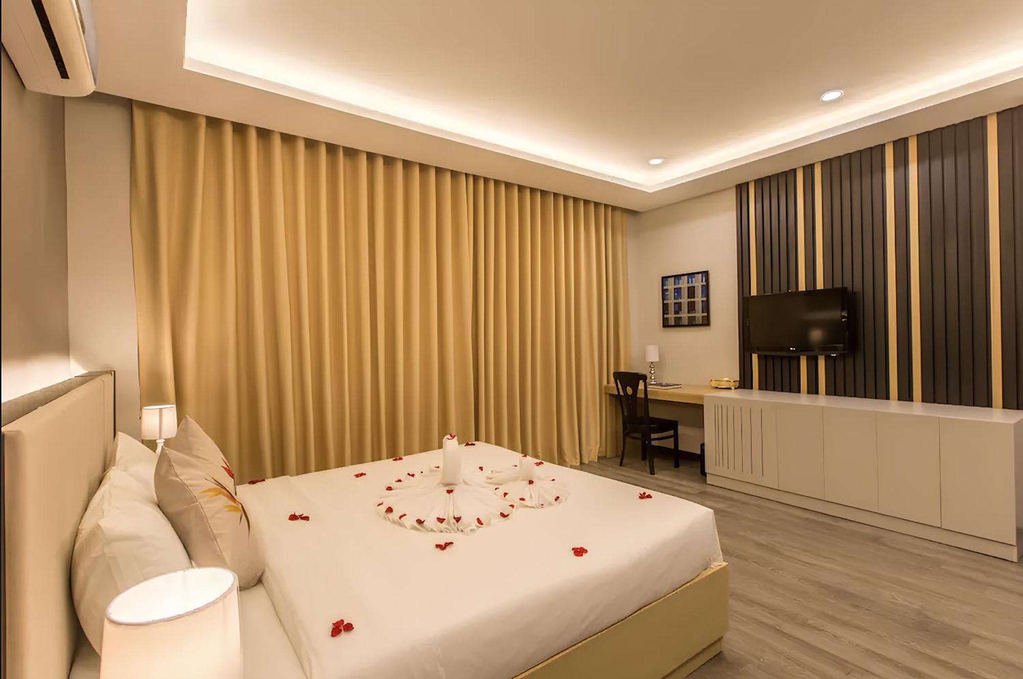 Binh Duong Resident Hotel Дананг Екстериор снимка