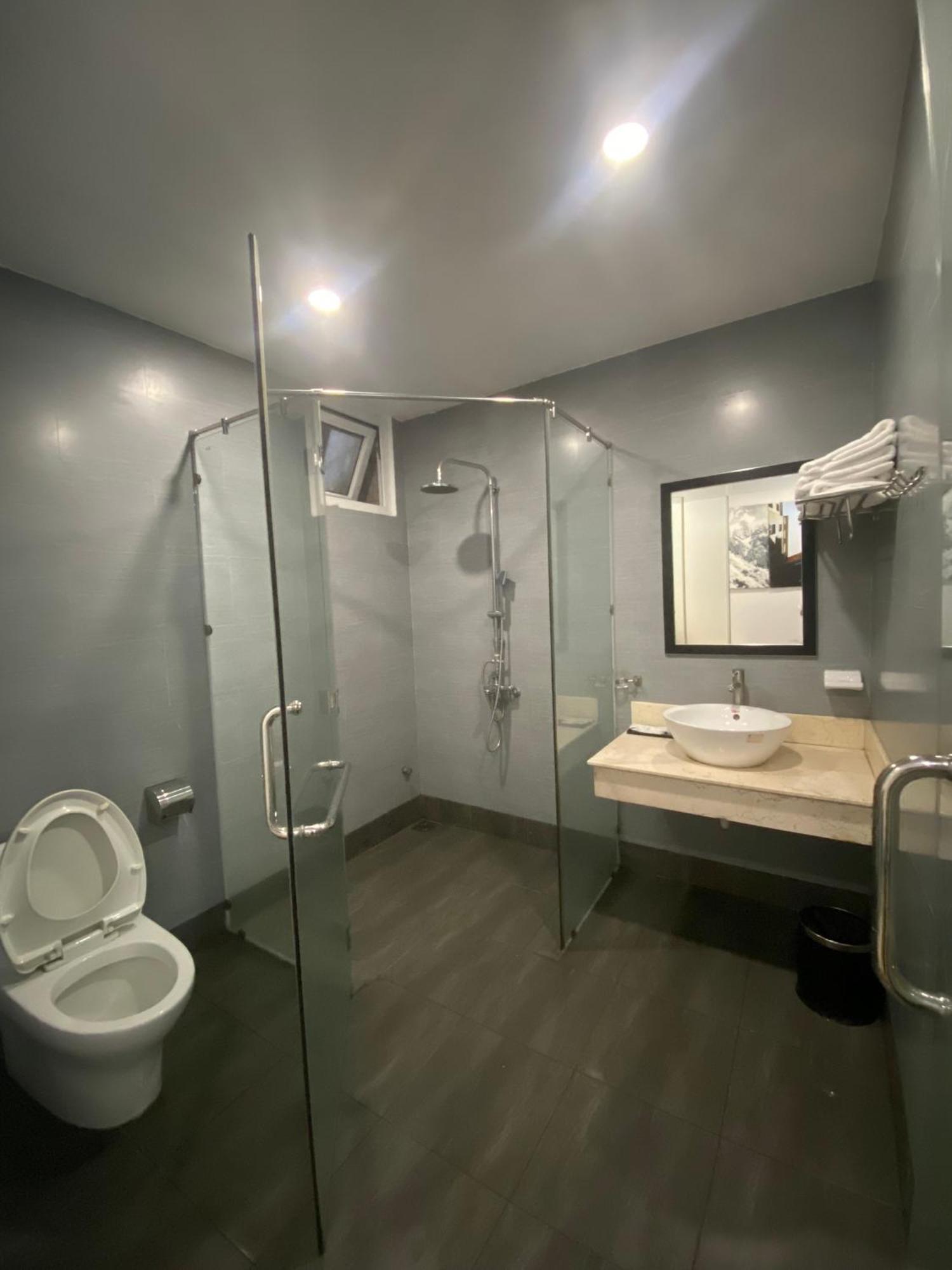 Binh Duong Resident Hotel Дананг Екстериор снимка