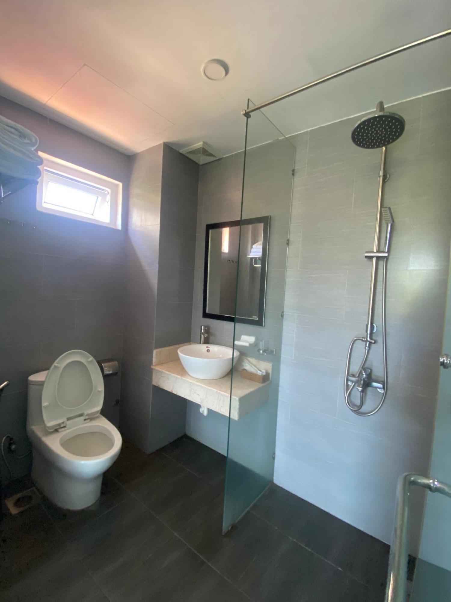 Binh Duong Resident Hotel Дананг Екстериор снимка