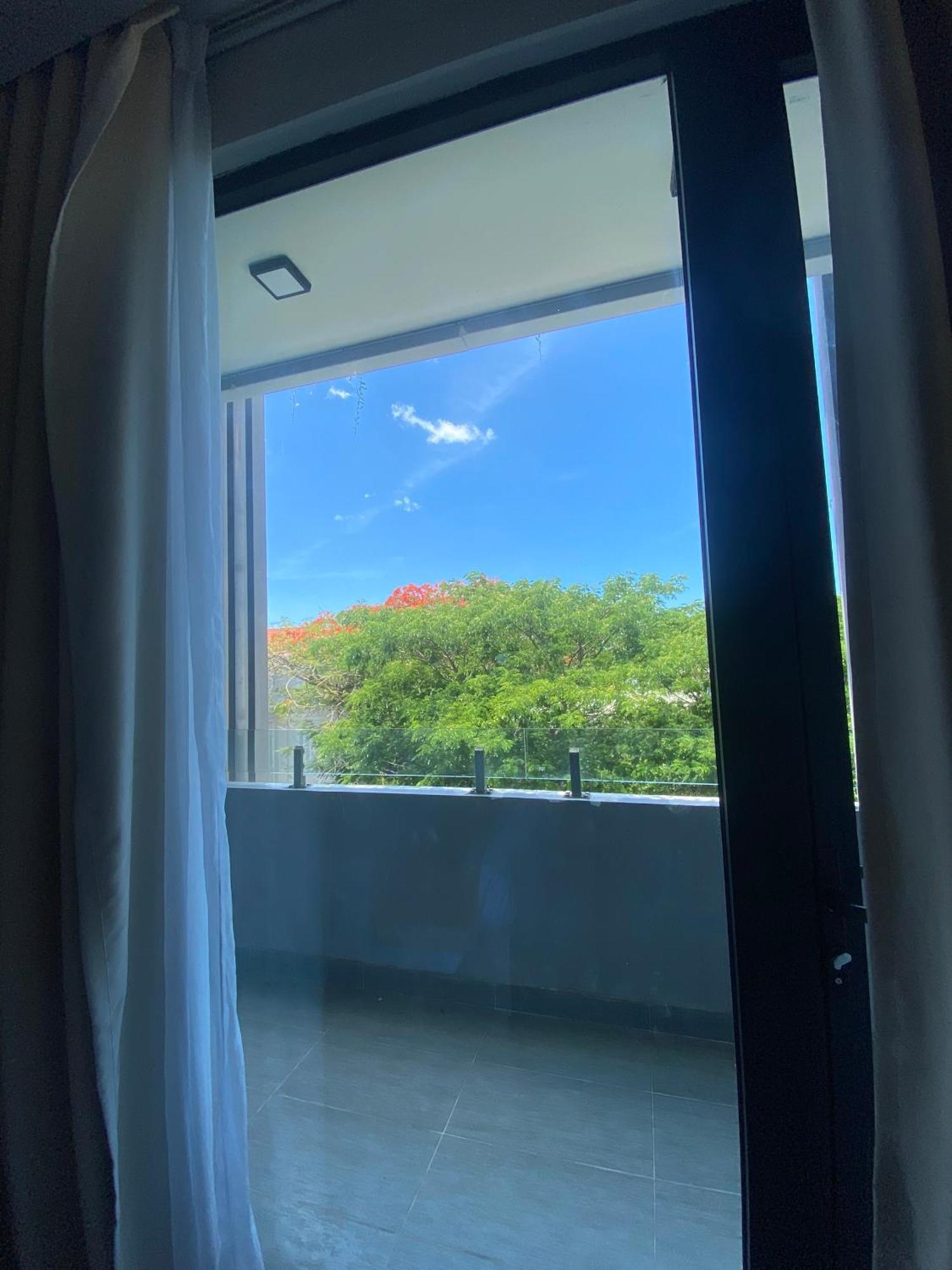 Binh Duong Resident Hotel Дананг Екстериор снимка